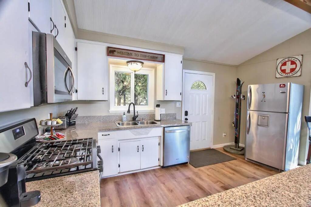 Chalet Monterey W/Hot Tub - Big Decks/Bbq Villa Big Bear Lake Exterior foto