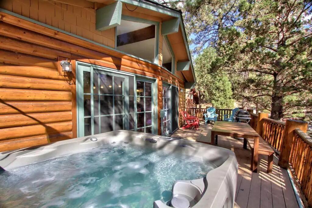 Chalet Monterey W/Hot Tub - Big Decks/Bbq Villa Big Bear Lake Exterior foto