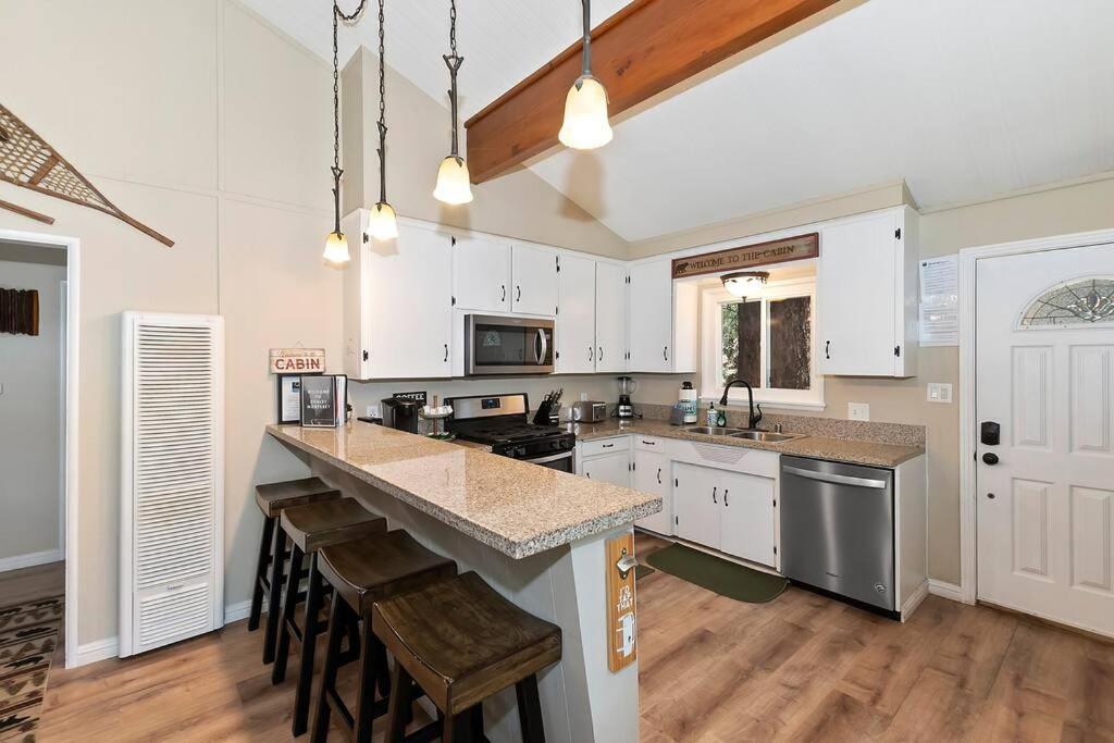 Chalet Monterey W/Hot Tub - Big Decks/Bbq Villa Big Bear Lake Exterior foto